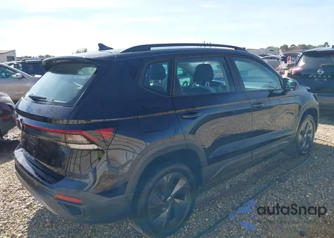 2025 Volkswagen Taos 1.5T S z USA, uszkodzony, nr VIN 3VV5C7B21SM033126